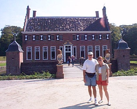 Groningen-Demeure Menkemaborg Uithuizen-1.jpg - 49.37 K