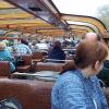 En bateau-mouche sur les canaux