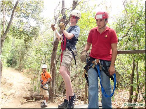 Canyon Canopy (Hacienda Guachipelin)