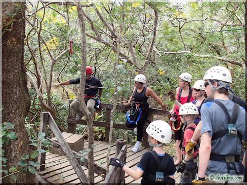 Canyon Canopy (Hacienda Guachipelin)