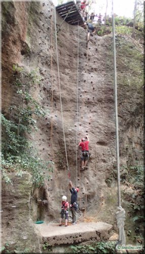 Canyon Canopy (Hacienda Guachipelin)