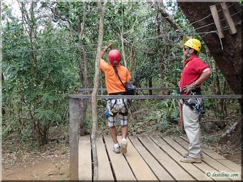 Canopy Tour - La Isla