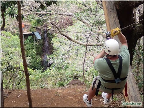 Canopy Tour - La Isla