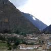 Village d'Ollantaytambo vue de la forteresse 