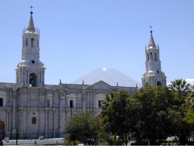 Arequipa-01.jpg 67.90 K